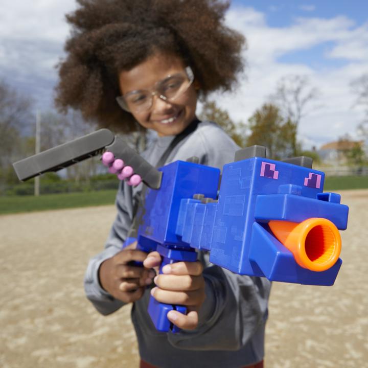 Actual product image Hasbro Minecraft Ender Dragon Blaster and 12 Nerf Elite Darts