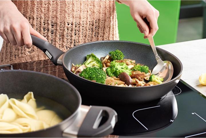 Actual product image Berndes Frying Pan Induction Enduro (30 cm, Frying pan, Aluminium)