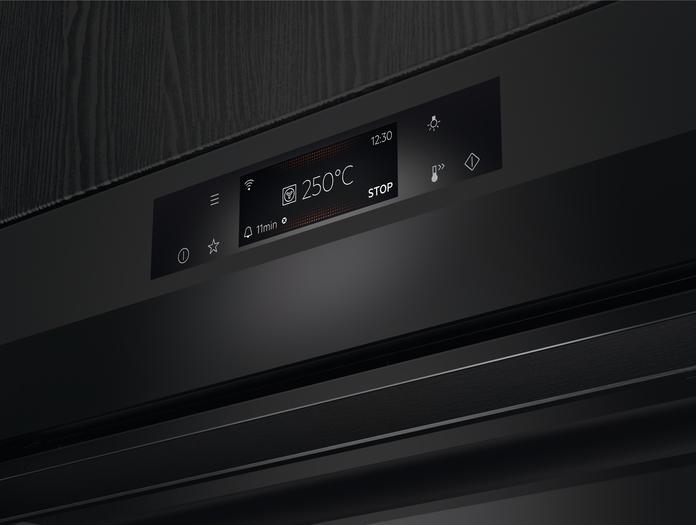 Actual product image AEG Series 8000 BPE748380T, Middelmaat, Electric oven, 71 l, 71 l, Met ventilator, 30 - 300 C