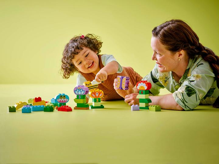 Actual product image LEGO Kreativer Blumengarten (10444)