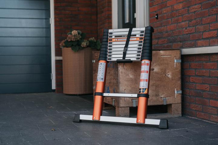 Actual product image Batavia Giraffe Air (Telescopic ladder, 327 cm)