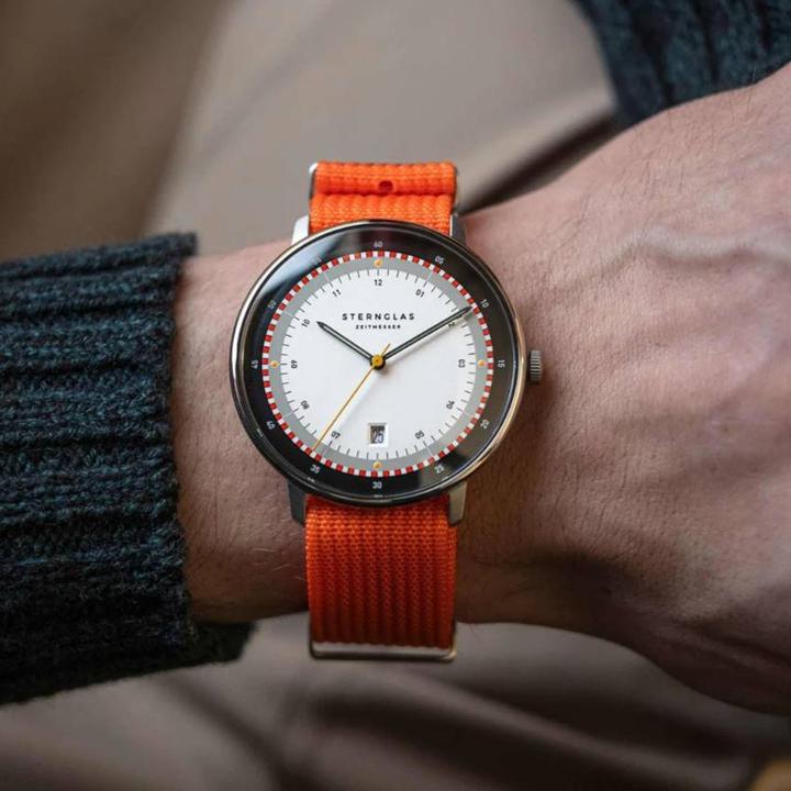 Actual product image Sternglas S01-HHH16-FI02 (Analogue wristwatch, 42 mm)