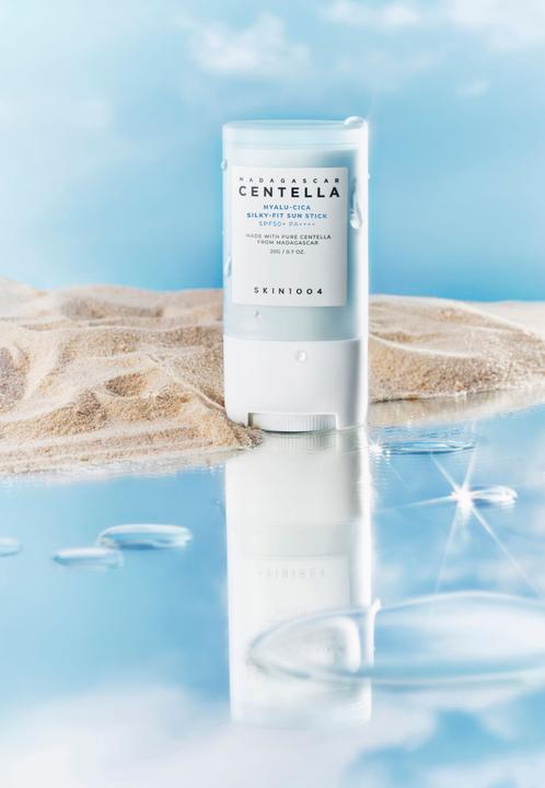 Image du produit Skin1004 Madagascar Centella Hyalu-Cica Silky-Fit Stick solaire (Stick solaire, SPF 50+, 20 ml, 20 g)