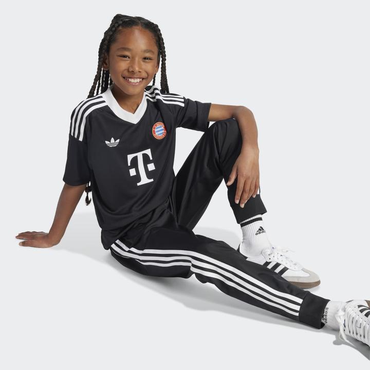 Image du produit adidas FC Bayern Munich Troisième Maillot de gardien de but enfant (164)