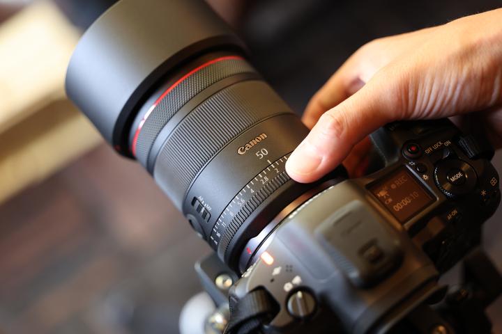 Produktbild Canon RF 50mm f/1.4L VCM - (EU) (Canon RF, Vollformat)