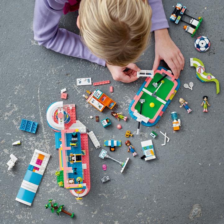 Actual product image LEGO Sports Centre (41744, LEGO Friends)
