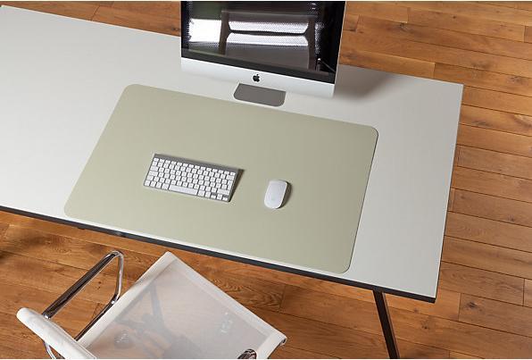 Actual product image kaiserkraft Purosens Stijl desk pad (900 x 600 mm)