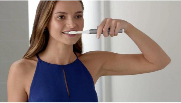 Produktbild Oral-B Schallzahnbürste Pulsonic Slim Luxe 4000 (Schallzahnbürste)