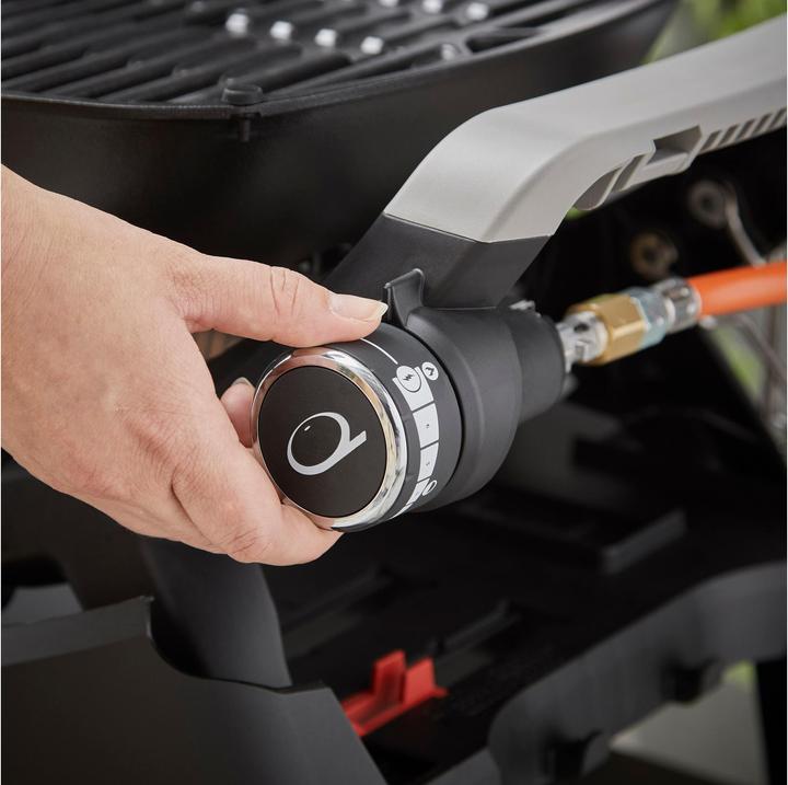 Produktbild Weber Q1200N Gasgrill mit Stand (2.93 kW)