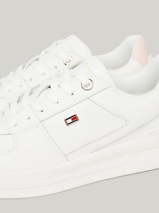Actual product image Tommy Hilfiger Flag Basket Sneaker (38)