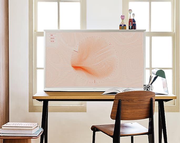 Produktbild Samsung The Serif QE43LS01B (43", LS01B, QLED, 4K, 2023)