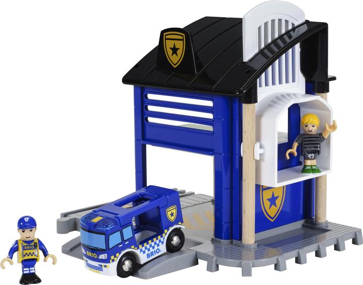 Actual product image Brio Police station with emergency vehicle