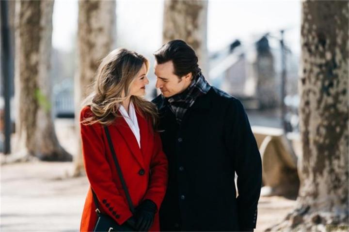 Actual product image My Christmas Love from Paris (DVD) (DVD, German, English)