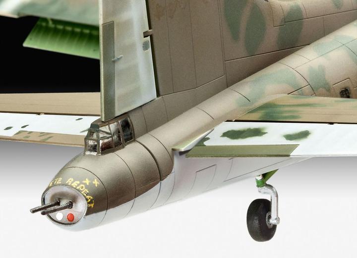 Produktbild Revell B-17F Memphis Belle