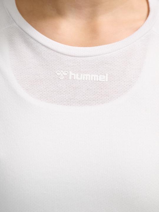 Actual product image hummel Mt Vanja T-Shirt L/S (XL)