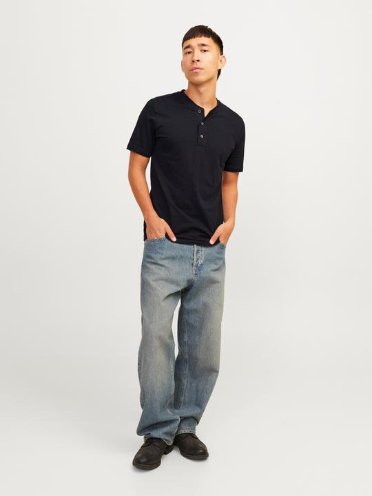 Immagine prodotto Jack & Jones T-shirt monocolore con colletto da nonno (M)