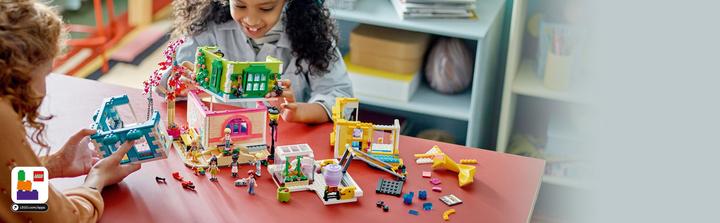 Actual product image LEGO Heartlake City Community Centre (41748, LEGO Friends)