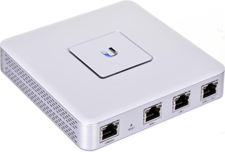 Ubiquiti USG: UniFi Security Gateway