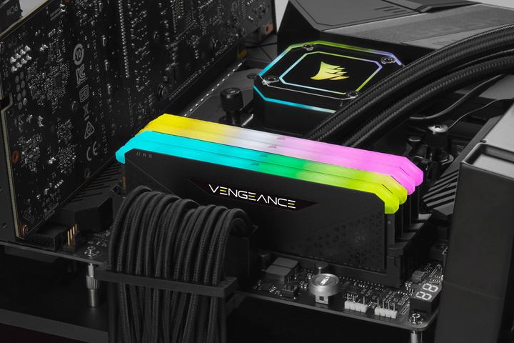 Produktbild Corsair Vengeance RGB RS (2 x 32GB, 3600 MHz, DDR4-RAM, DIMM)