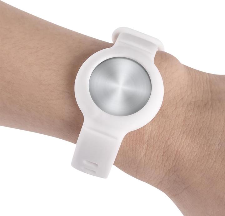 Actual product image Deltaco Silicone Bracelet for Apple AirTag - White