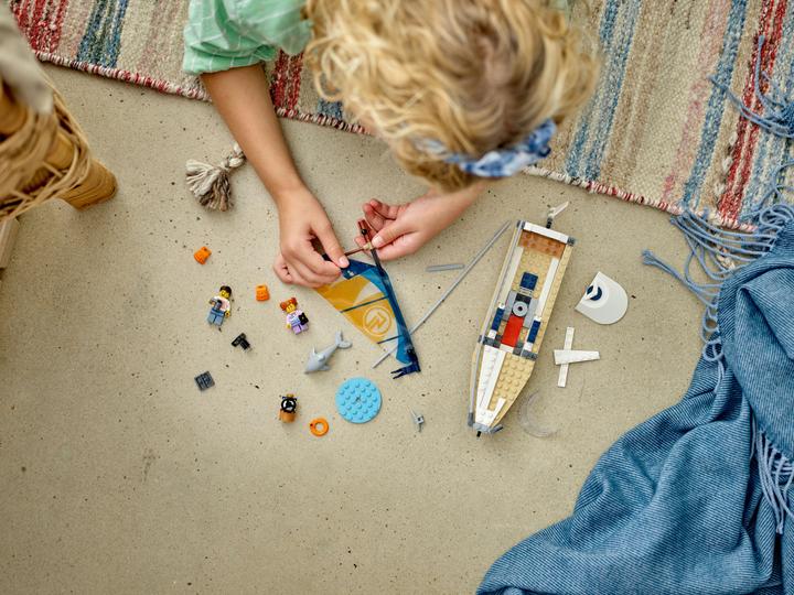 Produktbild LEGO Segelboot (60438, LEGO City)