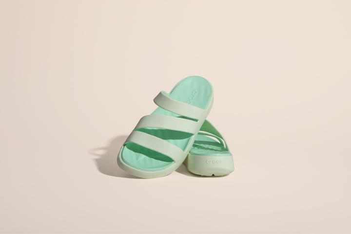 Actual product image Crocs W's Getaway Strappy (40)