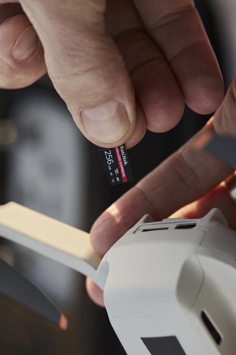 Produktbild SanDisk Express (128 GB, microSDXC, U3, UHS-I)