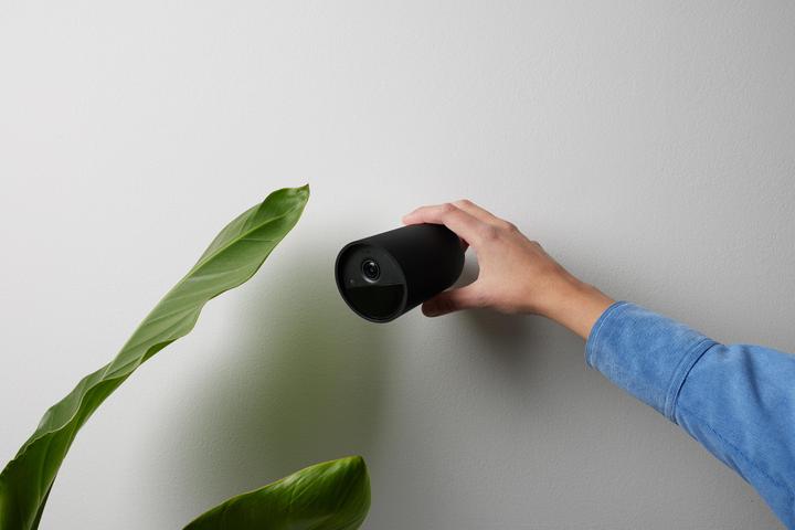 Actual product image Philips Hue Secure Battery Powered Camera (1920 x 1080 Pixels)