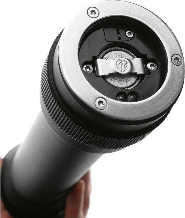 Actual product image Peugeot BBQ Pepper Mill (Pepper)