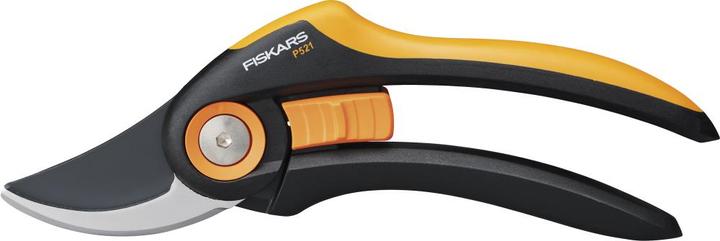 Actual product image Fiskars Plus bypass garden shears P521