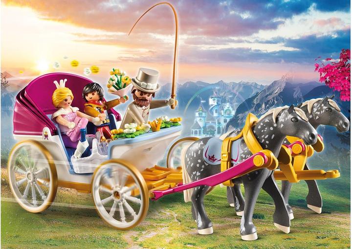 Actual product image Playmobil Romantic horse carriage (70449, Playmobil Princess)