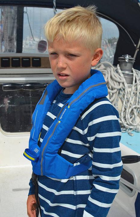 Actual product image Spinlock Deckvest CENTO Junior Lifejacket (20, 21, 22, 23, 24, 25, 26, 27, 28, 29, 30, 31, 32, 33, 34, 35, 36, 37, 38, 39, 40, 41, 42, 43, 44, 45, 46, 47, 48, 49, 50)