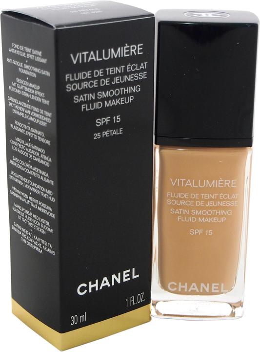 Produktbild Chanel Vitalumiere Fluide Make up SPF 15 Nr.25 Petale 30 ml (Nr.25)