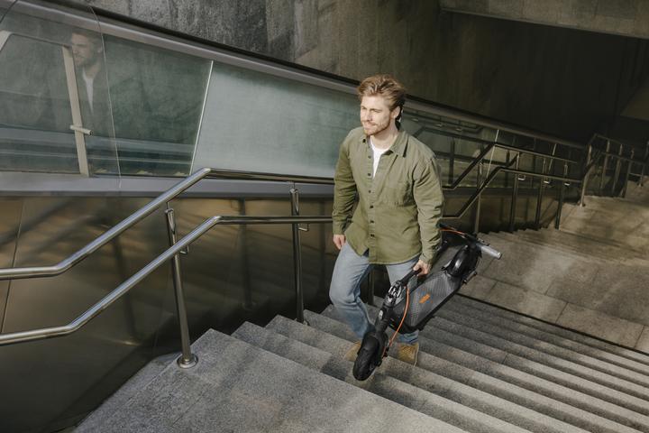Image du produit Segway-Ninebot F2E Plus (25 km/h, 55 km, 400 W)