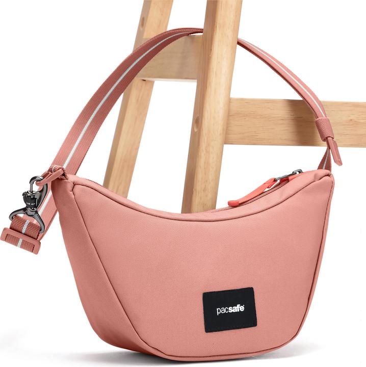 Actual product image Pacsafe Go anti-theft shoulder bag RFID 28 cm