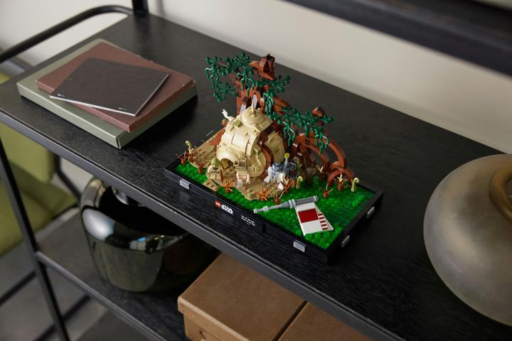 Produktbild LEGO Jedi Training auf Dagobah - Diorama (75330, LEGO Star Wars)
