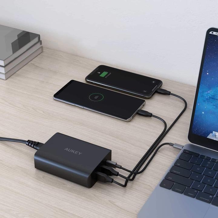 Produktbild Aukey PA-Y13 (46 W)