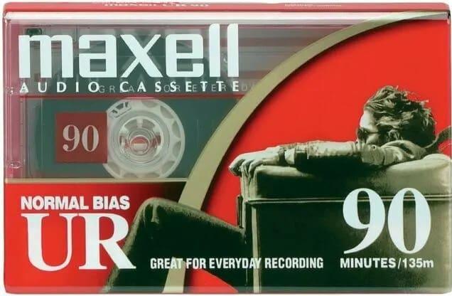 Actual product image Maxell UR-90 (Audio cassette)