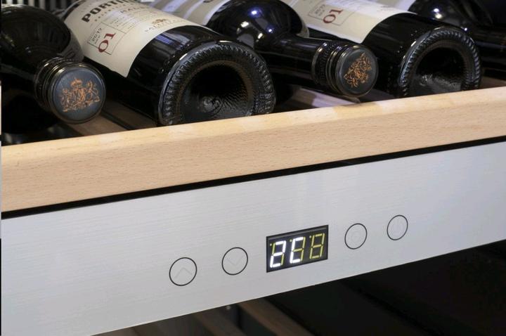 Actual product image Caso WineChef Pro 40