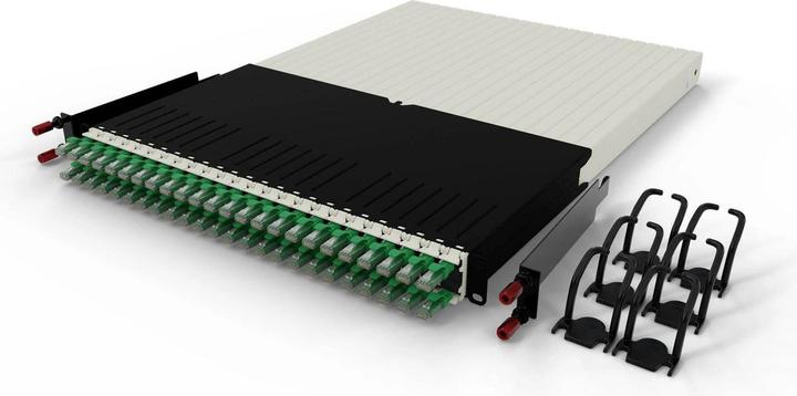 Actual product image PATCHBOX one / 30RU / Cat 6A, UTP, 1.8 m, green (UTP, CAT6a, 1.80 m)