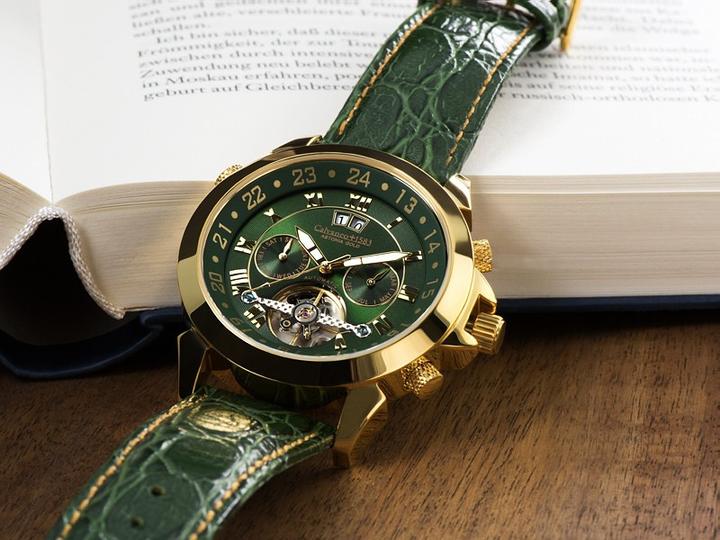 Actual product image Calvaneo 1583 Astonia Luxury Britannic Gold Automatic (44 mm)
