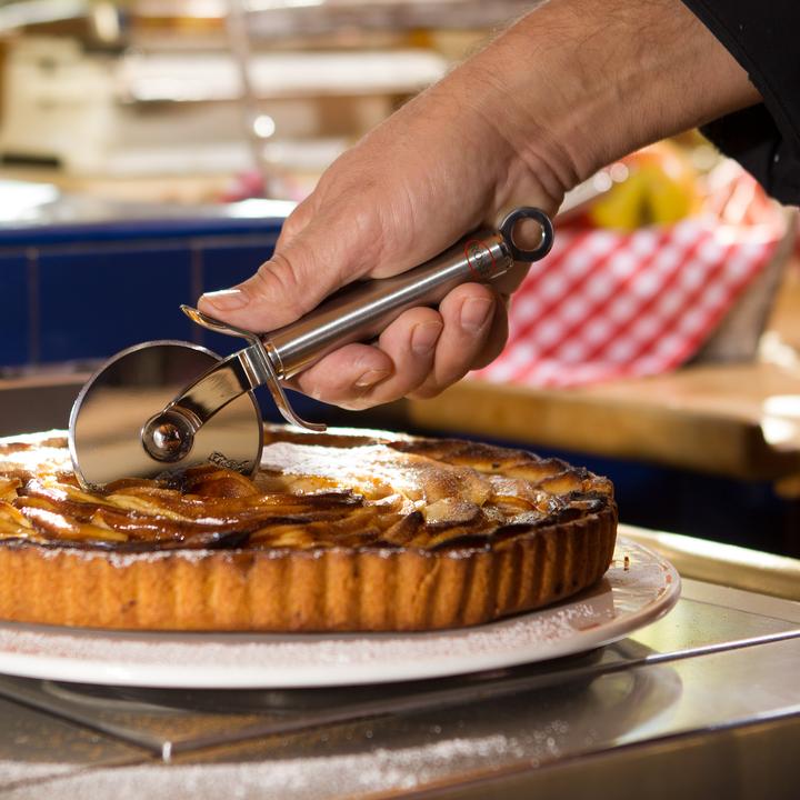 Actual product image Rösle Pizza cutter