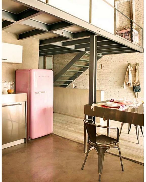 Actual product image Smeg FAB28RPK5 (270 l)