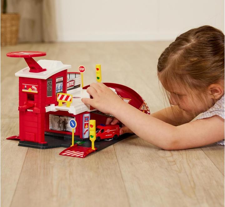 Actual product image Majorette Creatix Rescue Station + 1 vehicle