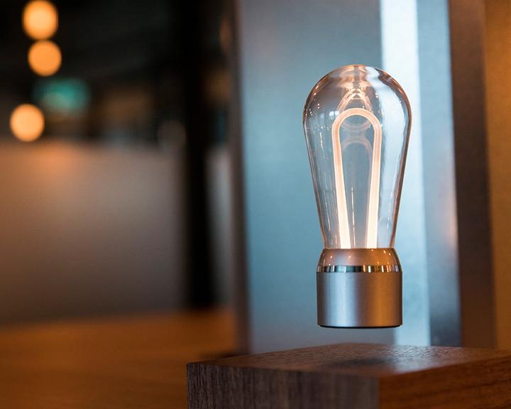 Immagine prodotto Flyte Lampada Royal a levitazione
