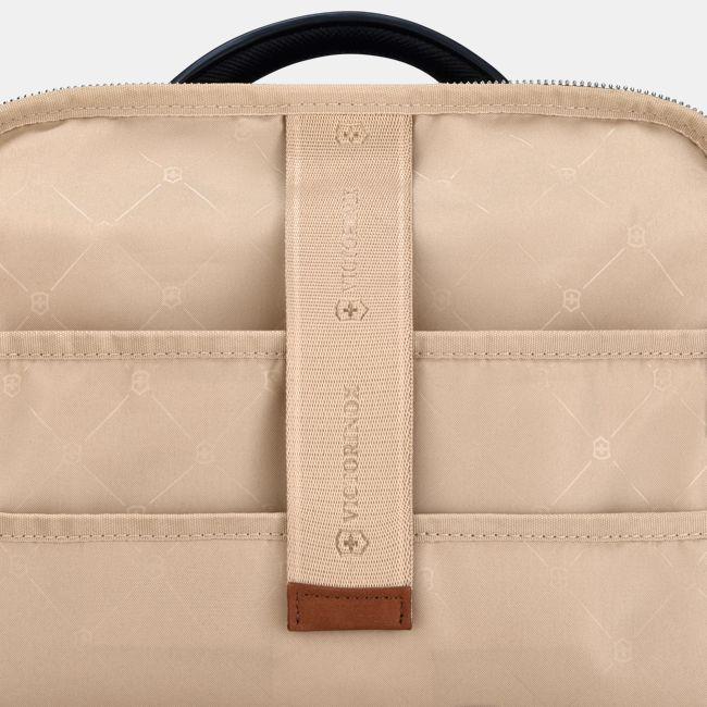 Produktbild Victorinox Victoria Signature Deluxe Backpack (18 l)