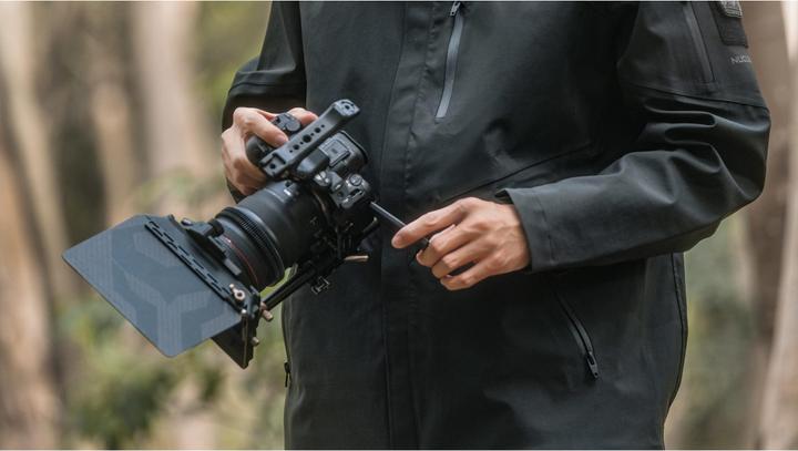 Image du produit Tilta Half Camera Cage pour Canon R6 Mark II (Cage)