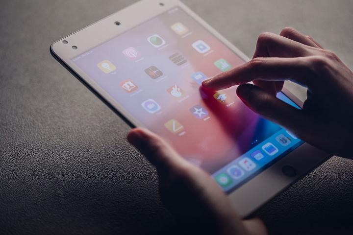 Produktbild Moshi iVisor (1 Stück, iPad mini 2019 (5. Gen))