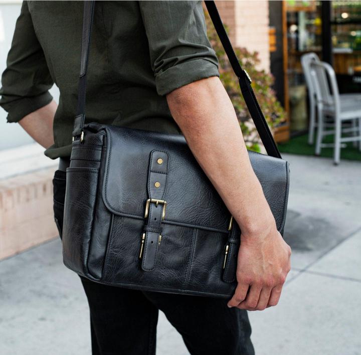 Produktbild Only-Bags.Store Leder Vintage 16" Laptop Tasche, Kameratasche, Aktentasche, Schulranzen, Portfolio Notebook Tablet (16")