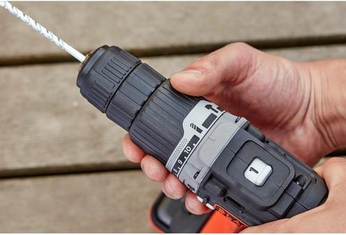 Actual product image Black & Decker BDCHD12S1XJ (Rechargeable battery operated)
